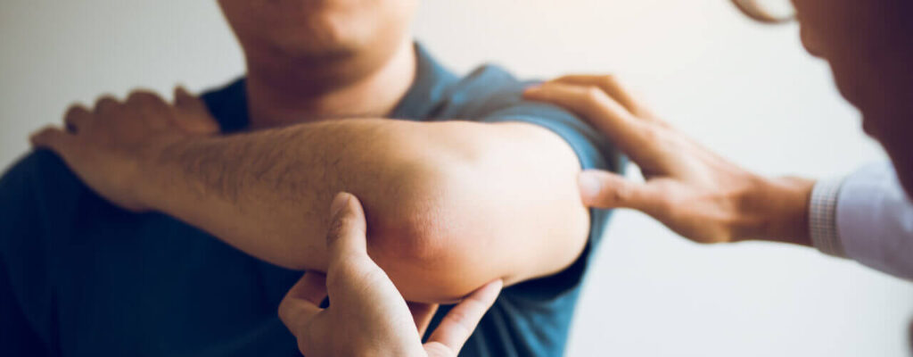 experiencing shoulder pain? Find relief with physical therapy!